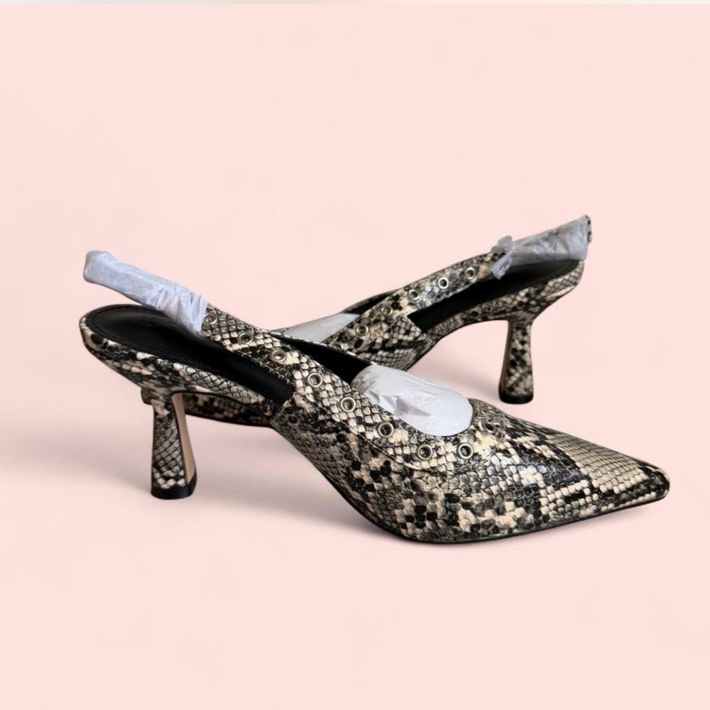 Chic Snakeskin Pattern Slingback Heels
